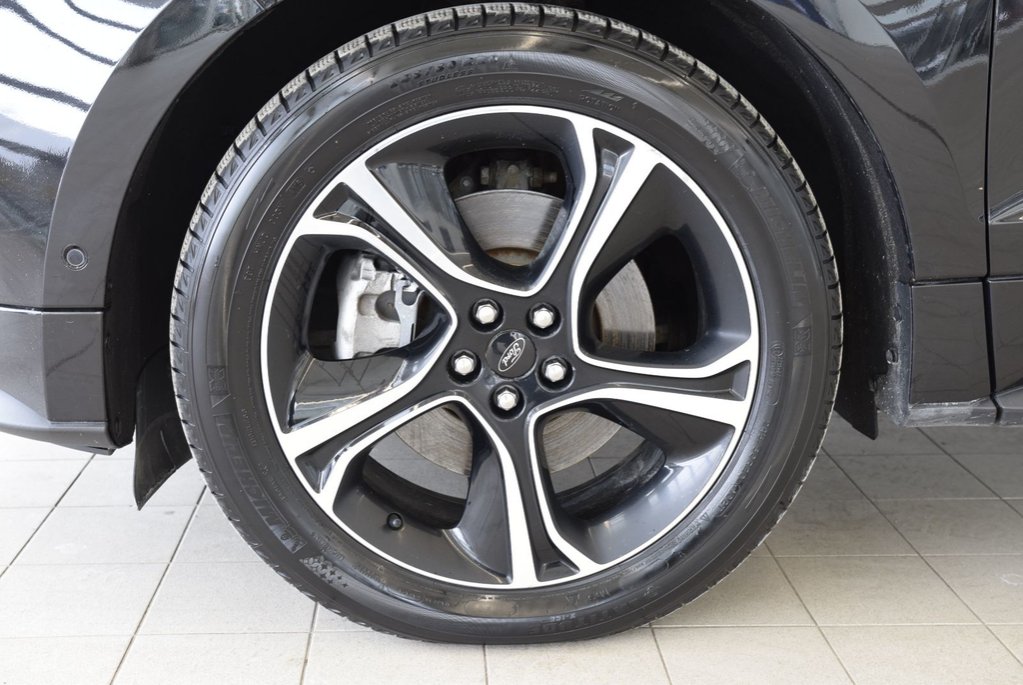 2019 Ford Edge ST+335HP+AWD+CUIR+TOIT+ in Laval, Quebec - 9 - w1024h768px