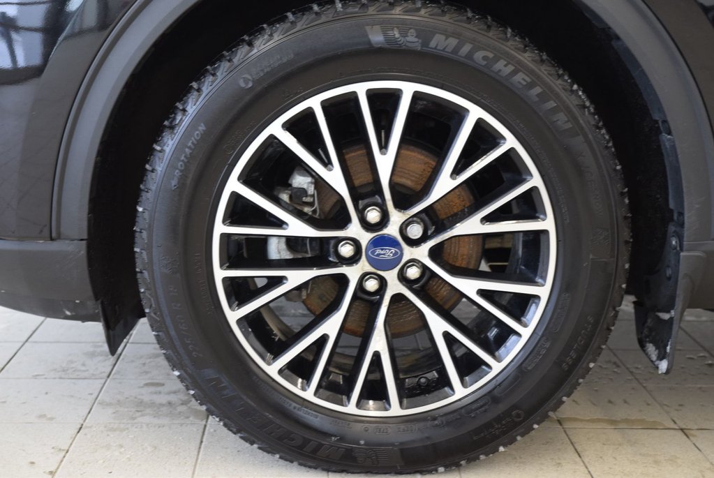 Ford Escape SEL+PHEV+CUIR+TOIT PANO+ 2022 à Laval, Québec - 7 - w1024h768px