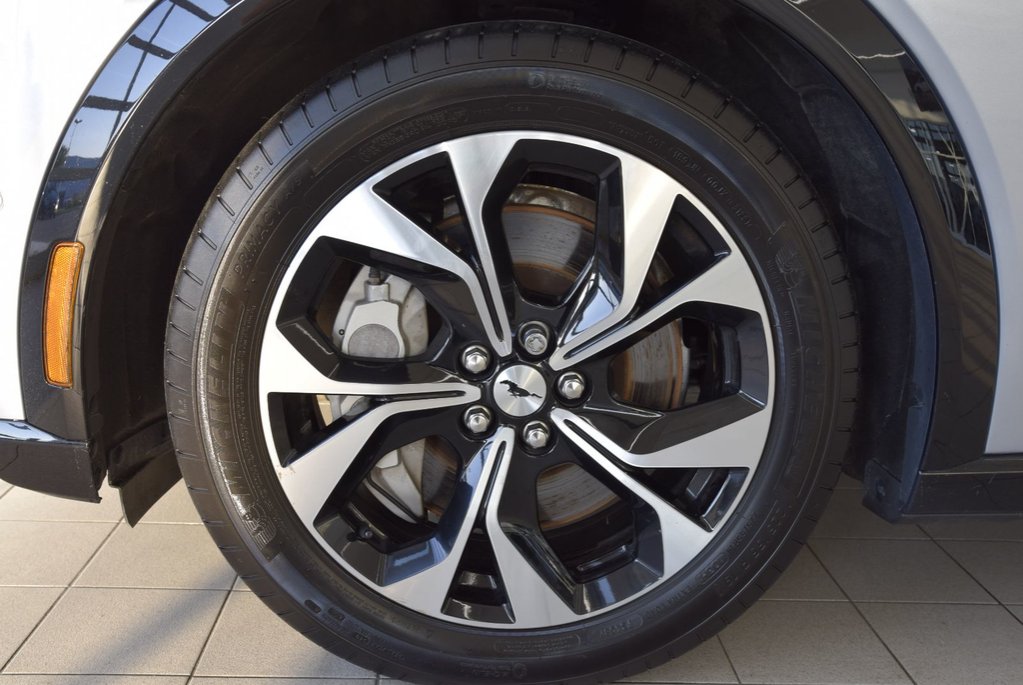 Ford Mustang Mach-E PREMIUM+GROSSE BATERIE+AWD 2022 à Laval, Québec - 5 - w1024h768px