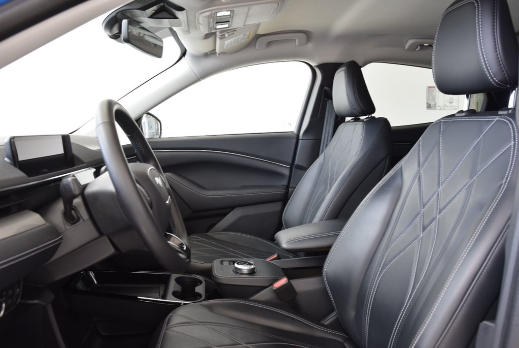 Ford Mustang Mach-E SELECT+AWD+BAS KM+CUIR+ 2022 à Laval, Québec - 7 - w1024h768px