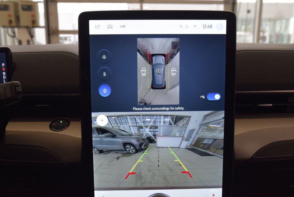 2023 Ford Mustang Mach-E SELECT+AWD+LED+BAS KM+ in Laval, Quebec - 22 - w1024h768px