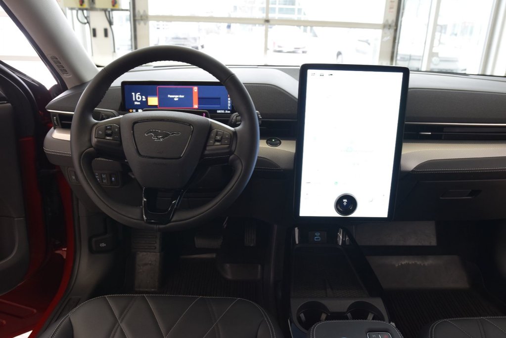 2023 Ford Mustang Mach-E SELECT+AWD+LED+BAS KM+ in Laval, Quebec - 12 - w1024h768px