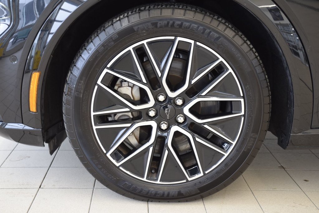 Ford Mustang Mach-E PREMIUM+AWD+CUIR+BANG OLFUSEN 2024 à Laval, Québec - 5 - w1024h768px
