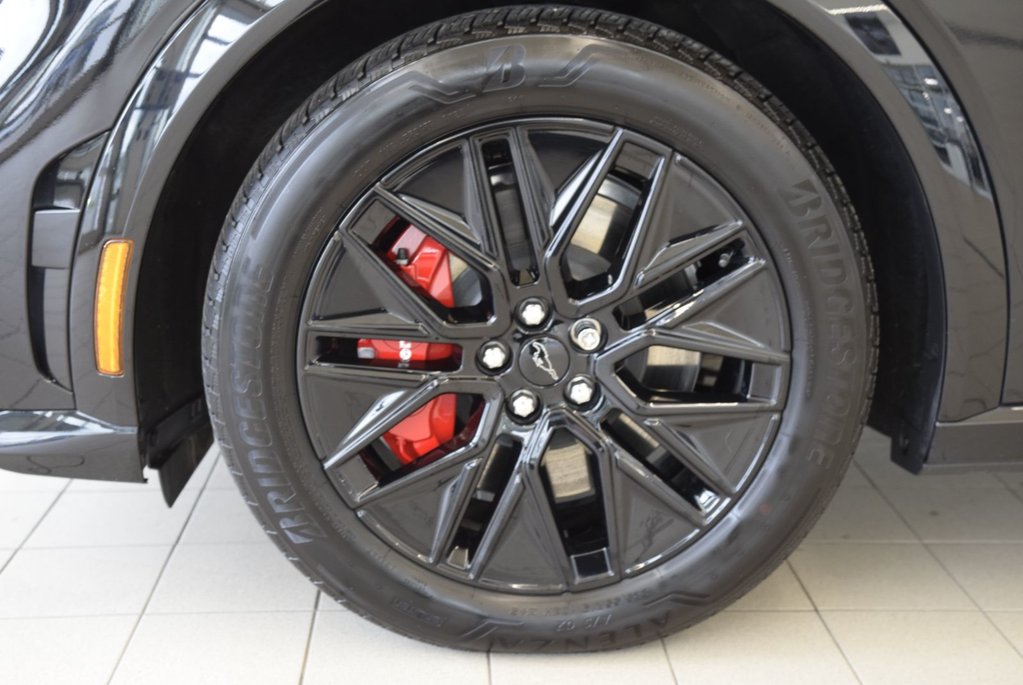 Ford Mustang Mach-E PREMIUM+LONG RANGE+AWD 2025 à Laval, Québec - 5 - w1024h768px