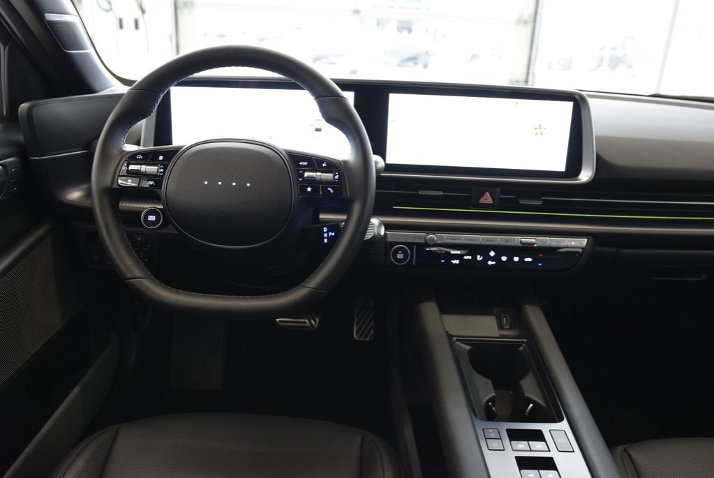 2025 Hyundai IONIQ 6 ULTIMATE+AWD+CUIR+TOIT+LED in Laval, Quebec - 24 - w1024h768px
