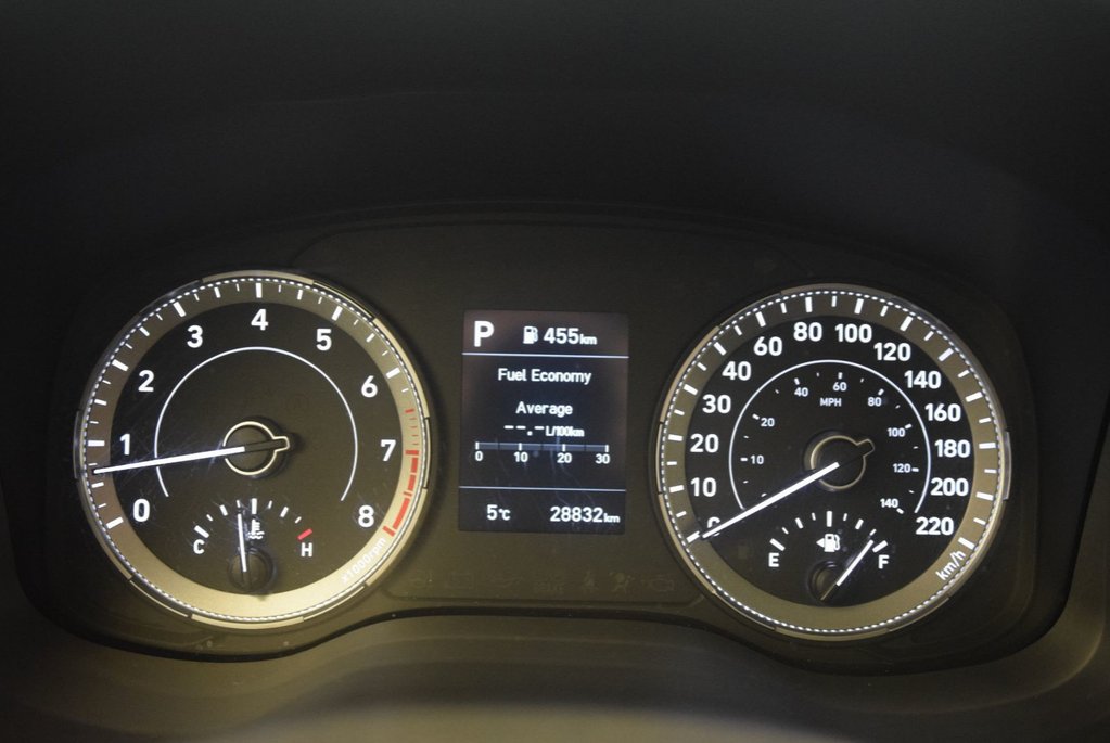 Hyundai Venue TREND+BAS KM+TOIT OUVRANT 2022 à Laval, Québec - 26 - w1024h768px