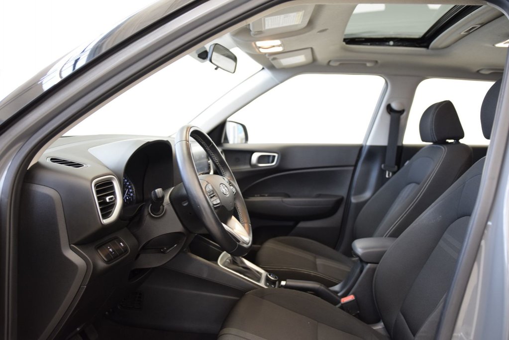 Hyundai Venue TREND+BAS KM+TOIT OUVRANT 2022 à Laval, Québec - 20 - w1024h768px