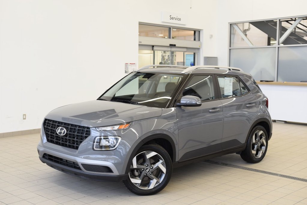 Hyundai Venue TREND+BAS KM+TOIT OUVRANT 2022 à Laval, Québec - 1 - w1024h768px
