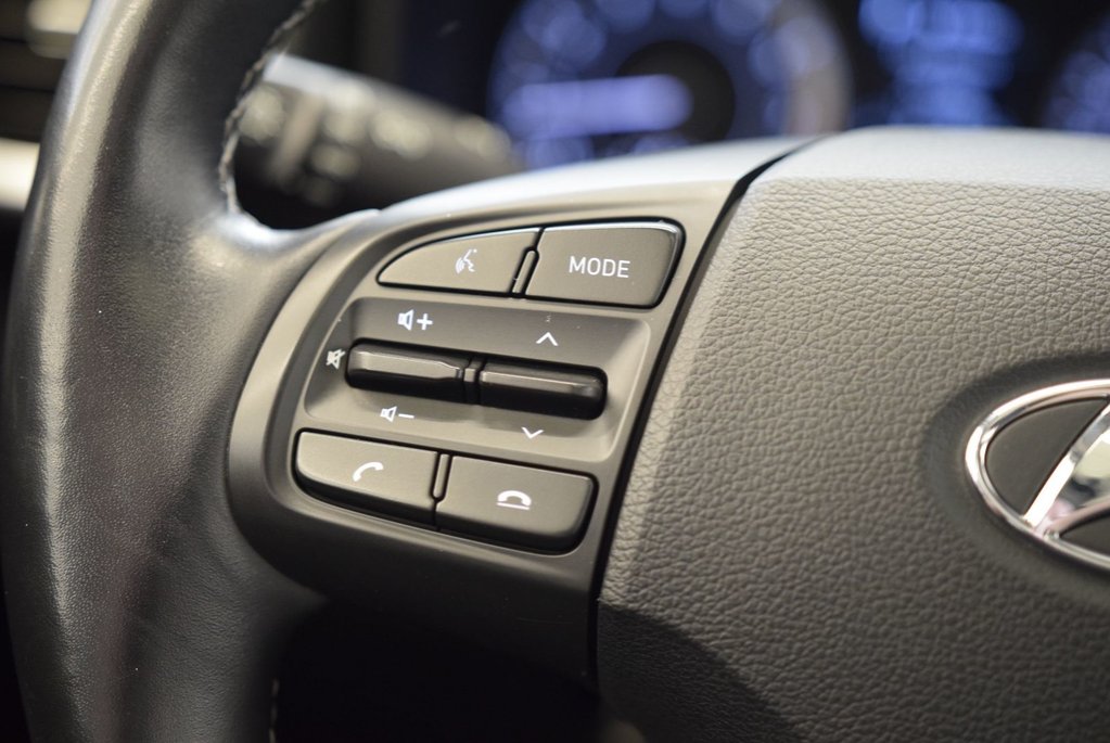 Hyundai Venue TREND+BAS KM+TOIT OUVRANT 2022 à Laval, Québec - 24 - w1024h768px