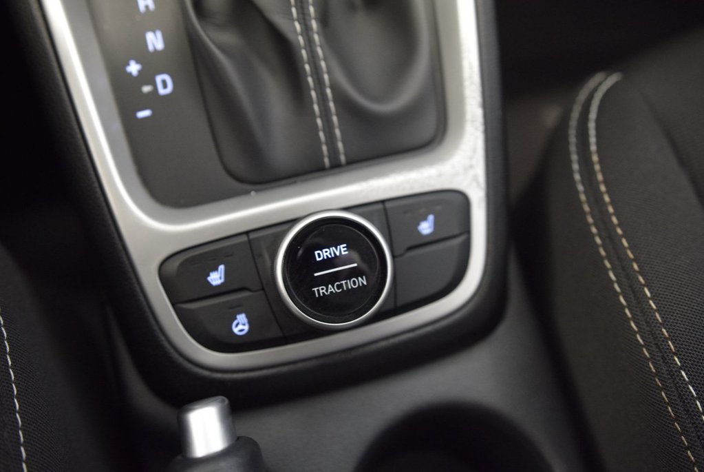 Hyundai Venue TREND+BAS KM+TOIT OUVRANT 2022 à Laval, Québec - 30 - w1024h768px