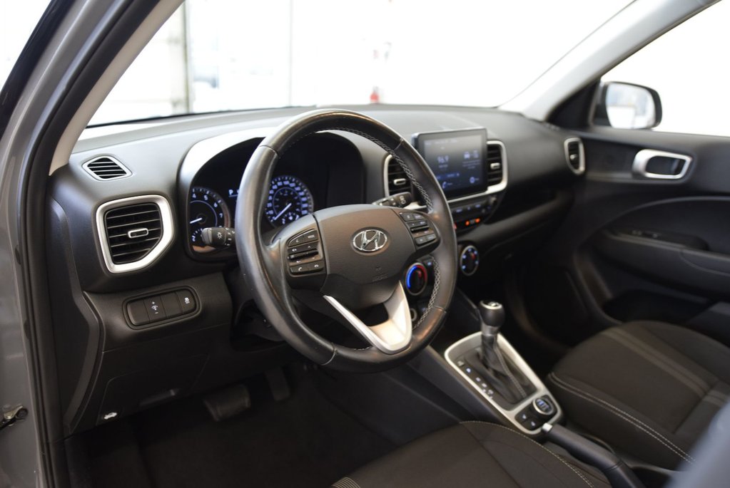Hyundai Venue TREND+BAS KM+TOIT OUVRANT 2022 à Laval, Québec - 8 - w1024h768px