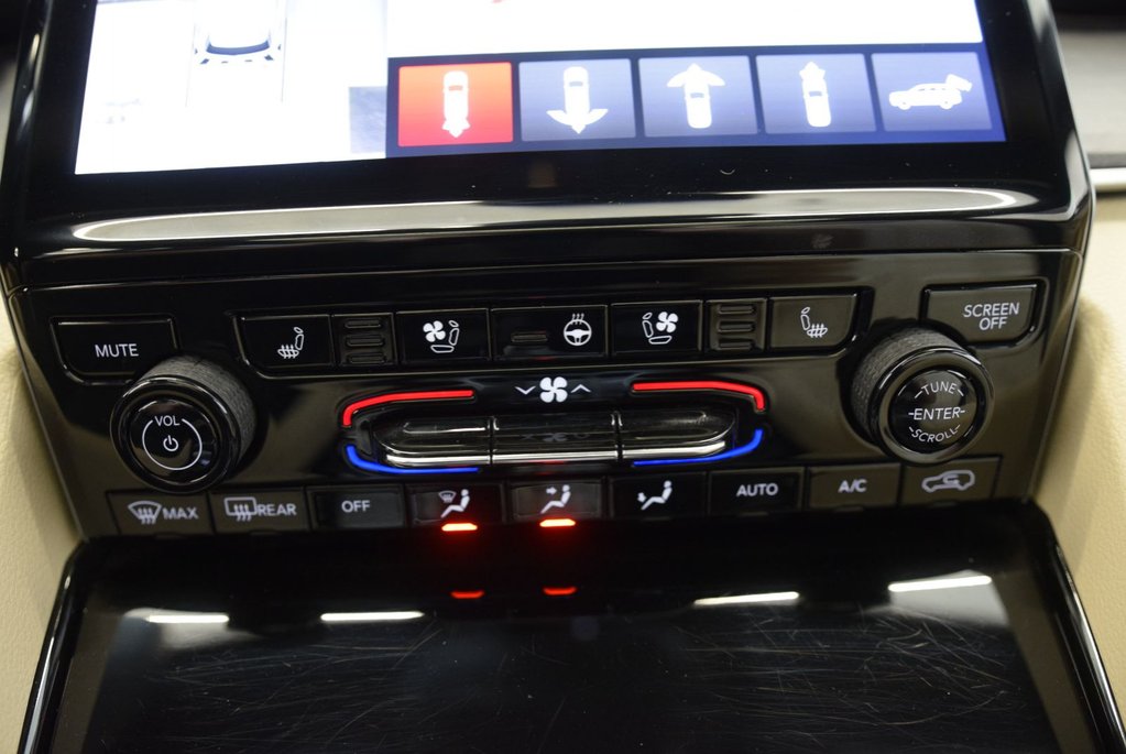 Jeep Grand Cherokee 4XE+AWD+LIMITED+LUXURY PACK 2022 à Laval, Québec - 29 - w1024h768px