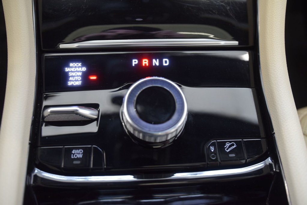 Jeep Grand Cherokee 4XE+AWD+LIMITED+LUXURY PACK 2022 à Laval, Québec - 30 - w1024h768px