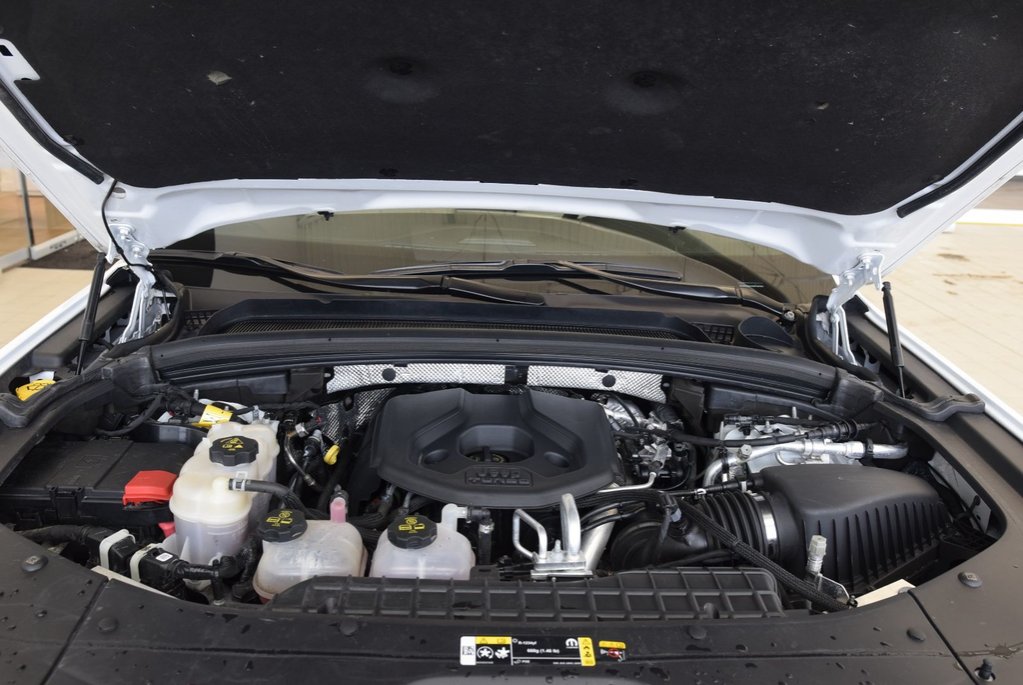 Jeep Grand Cherokee 4XE+AWD+LIMITED+LUXURY PACK 2022 à Laval, Québec - 14 - w1024h768px