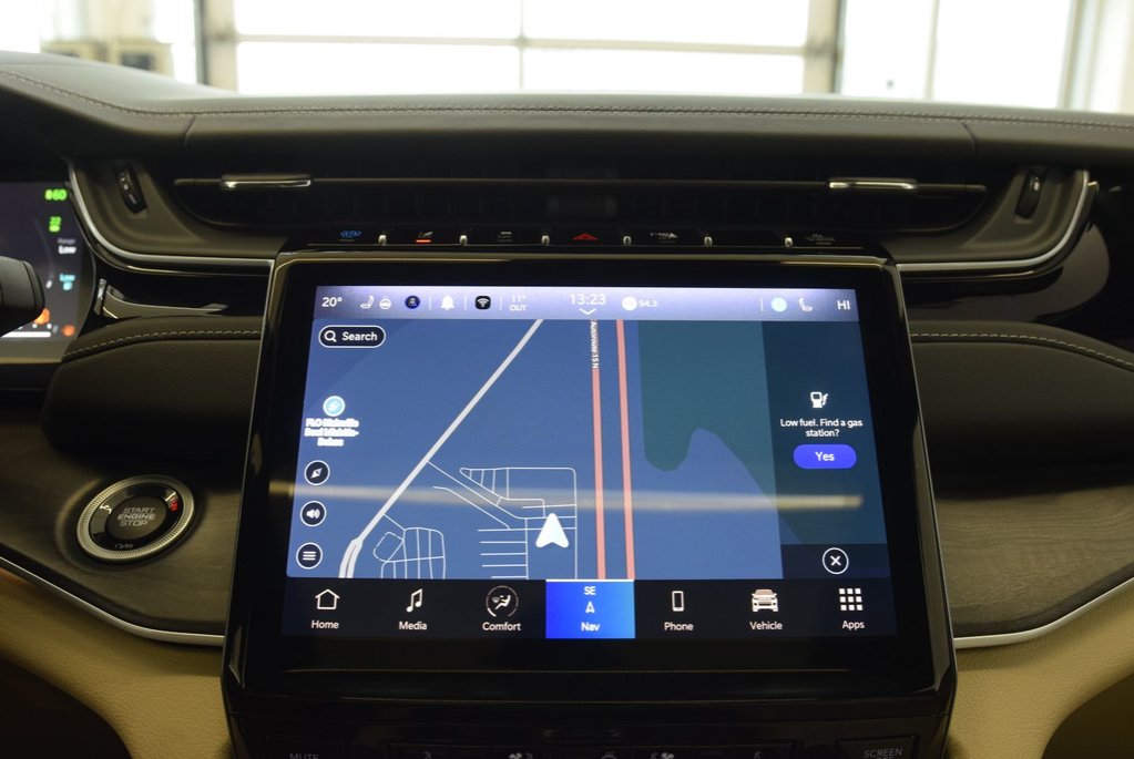 Jeep Grand Cherokee 4XE+AWD+LIMITED+LUXURY PACK 2022 à Laval, Québec - 26 - w1024h768px