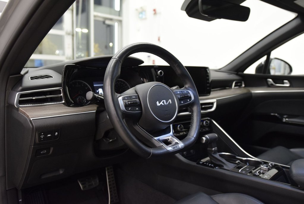 Kia K5 GT-Line+AWD+CUIR+TOIT+LED 2023 à Laval, Québec - 5 - w1024h768px