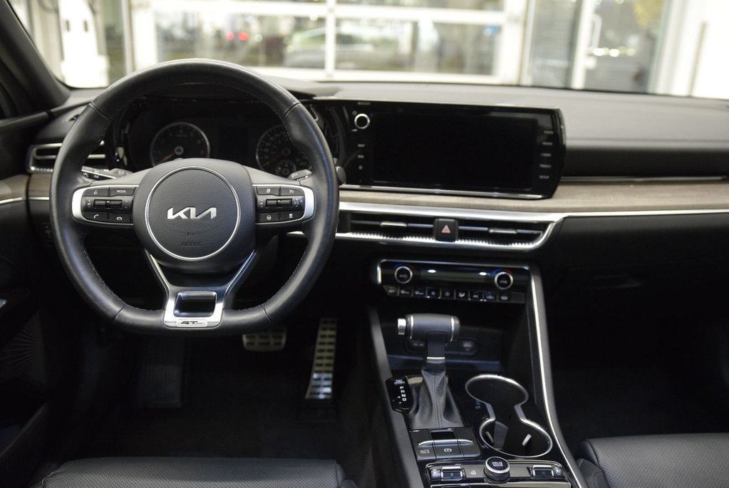 Kia K5 GT-Line+AWD+CUIR+TOIT+LED 2023 à Laval, Québec - 8 - w1024h768px