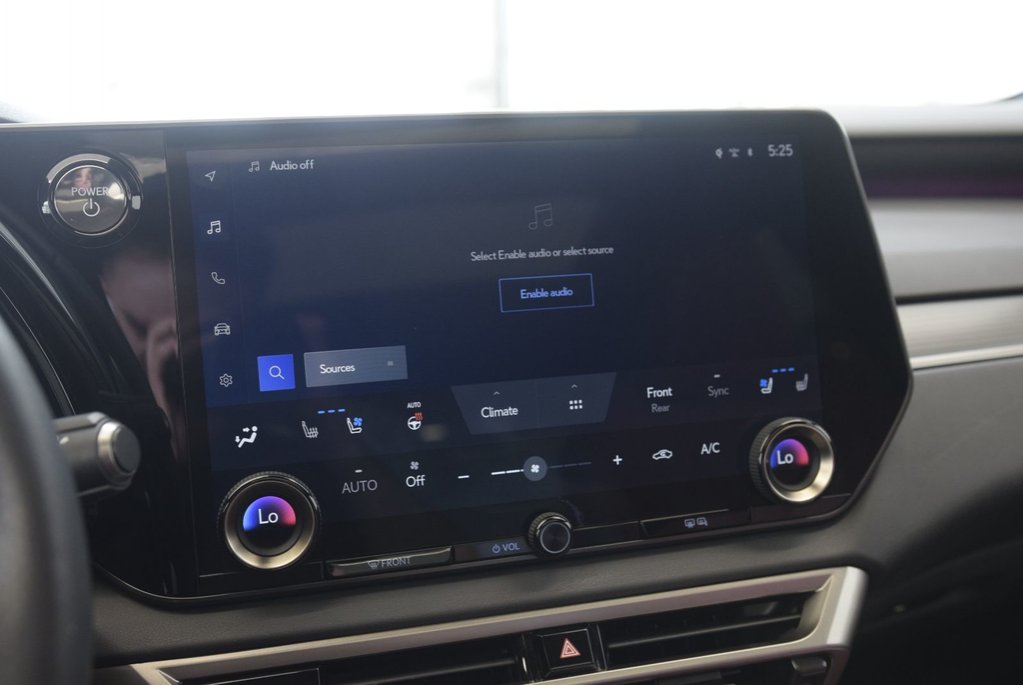 2023 Lexus RX 500h+F SPORT+CUIR ROUGE in Laval, Quebec - 28 - w1024h768px