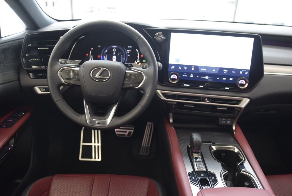 2023 Lexus RX 500h+F SPORT+CUIR ROUGE in Laval, Quebec - 25 - w1024h768px
