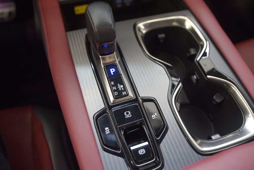 2023 Lexus RX 500h+F SPORT+CUIR ROUGE in Laval, Quebec - 29 - w1024h768px