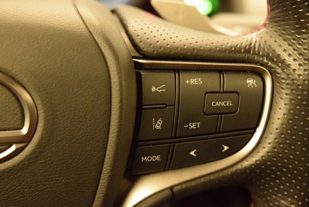 Lexus UX 250h+F SPORT+AWD+CUIR 2020 à Laval, Québec - 17 - w1024h768px