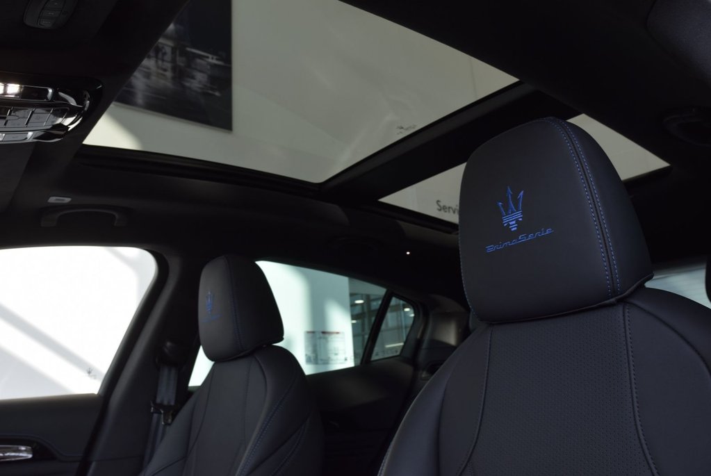 Maserati Grecale MODENA+AWD+TECH PACKAGE 2023 à Laval, Québec - 8 - w1024h768px