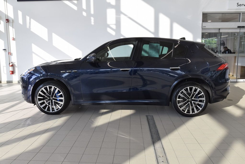 Maserati Grecale MODENA+AWD+TECH PACKAGE 2023 à Laval, Québec - 3 - w1024h768px
