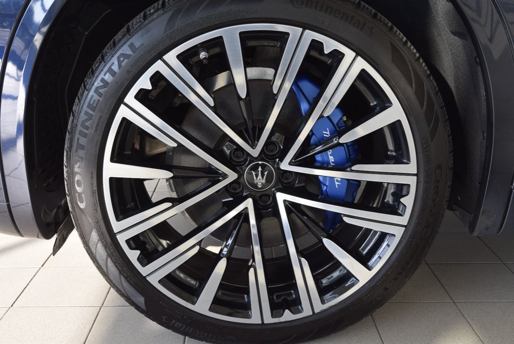 Maserati Grecale MODENA+AWD+TECH PACKAGE 2023 à Laval, Québec - 5 - w1024h768px