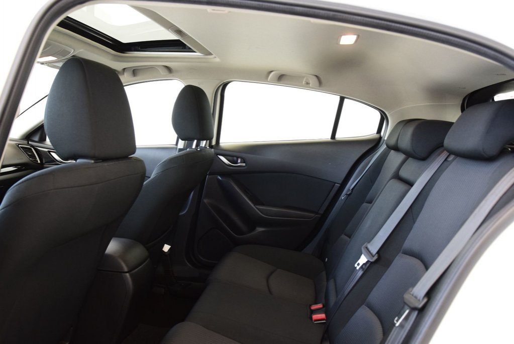 2016 Mazda 3 GS+SPORT+AUTOMATIQUE+MAG in Laval, Quebec - 21 - w1024h768px