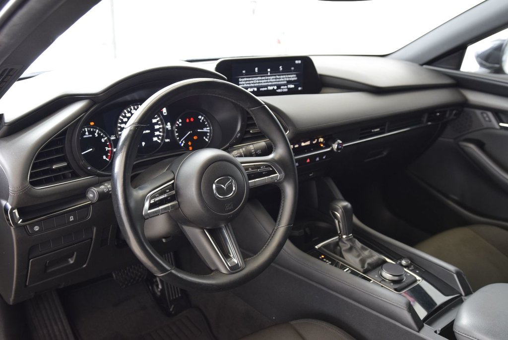 2020 Mazda 3 GS+SPORT+AWD+BAS KM+MAG in Laval, Quebec - 17 - w1024h768px