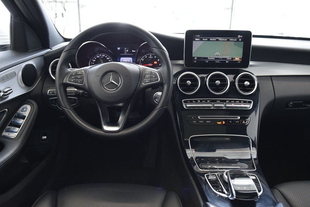 Mercedes-Benz C-Class C300+WAGON+241HP+TOIT PANO 2018 à Laval, Québec - 22 - w1024h768px