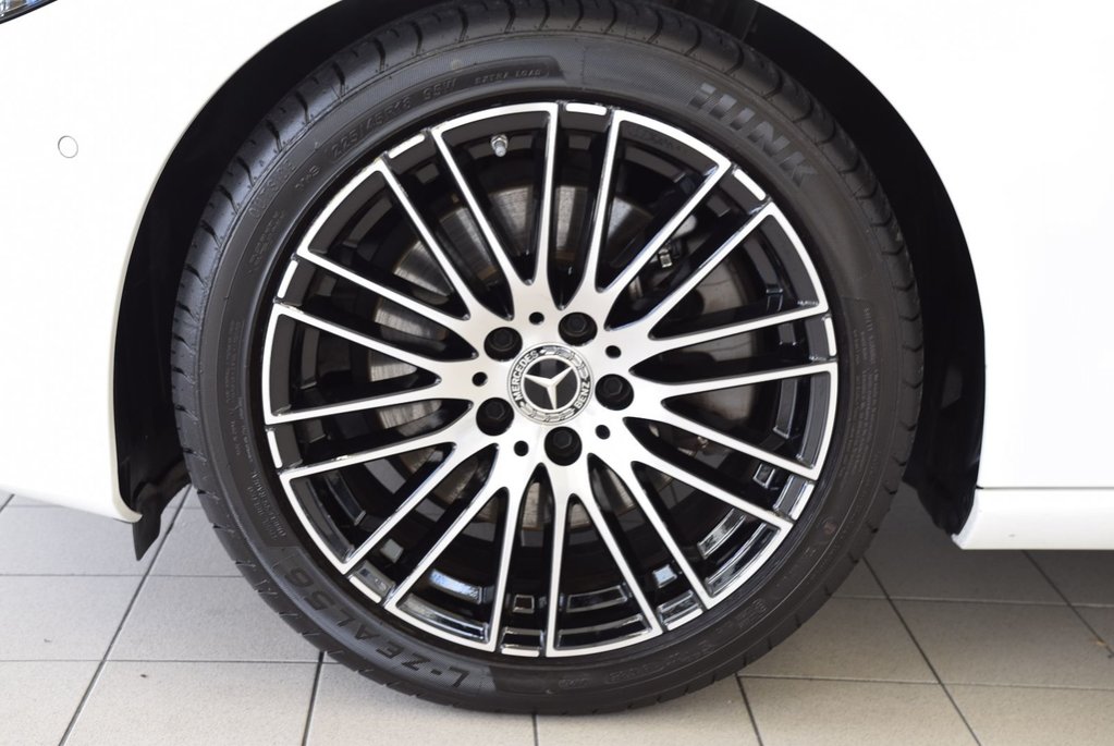 Mercedes-Benz C-Class C300+AWD+PREMIUM PACK+LED 2024 à Laval, Québec - 7 - w1024h768px