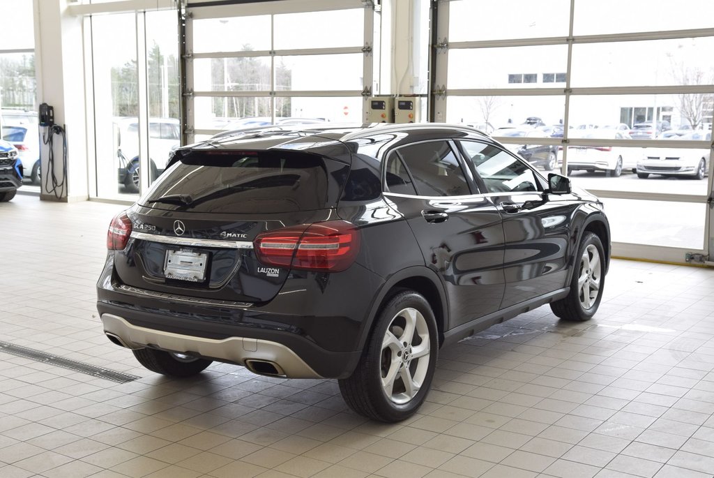 2018  GLA 250+CUIR+TOIT PANO+AWD in Laval, Quebec - 12 - w1024h768px