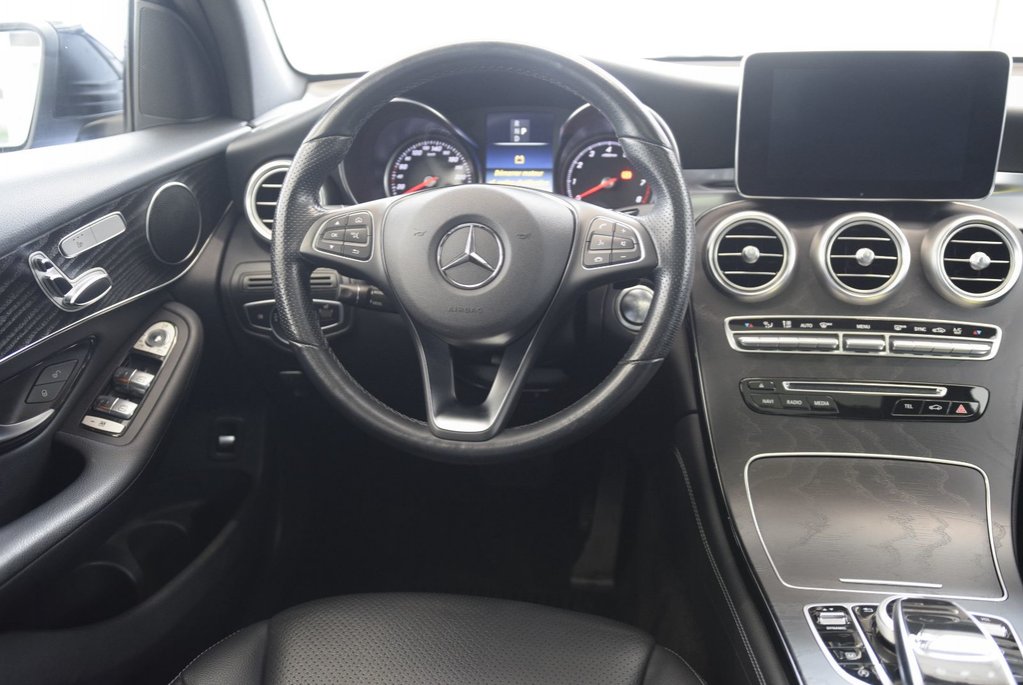 Mercedes-Benz GLC 300+NIGHT PACK+PREMIUM 2019 à Laval, Québec - 26 - w1024h768px