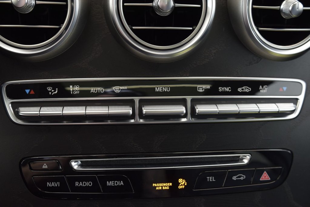 Mercedes-Benz GLC 300+NIGHT PACK+PREMIUM 2019 à Laval, Québec - 22 - w1024h768px