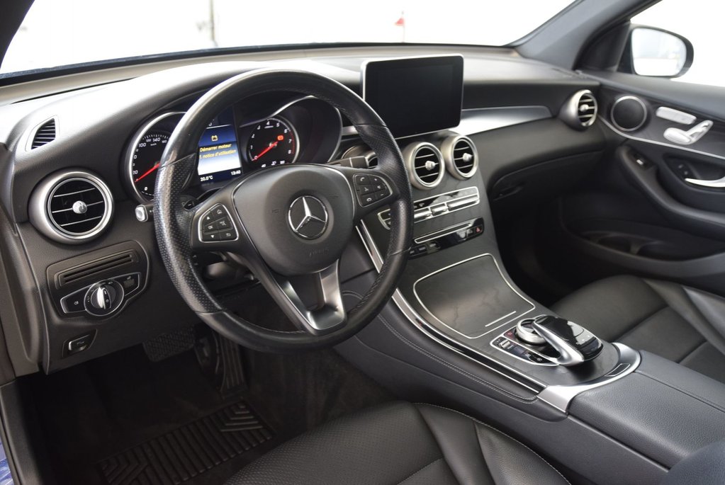 Mercedes-Benz GLC 300+NIGHT PACK+PREMIUM 2019 à Laval, Québec - 11 - w1024h768px