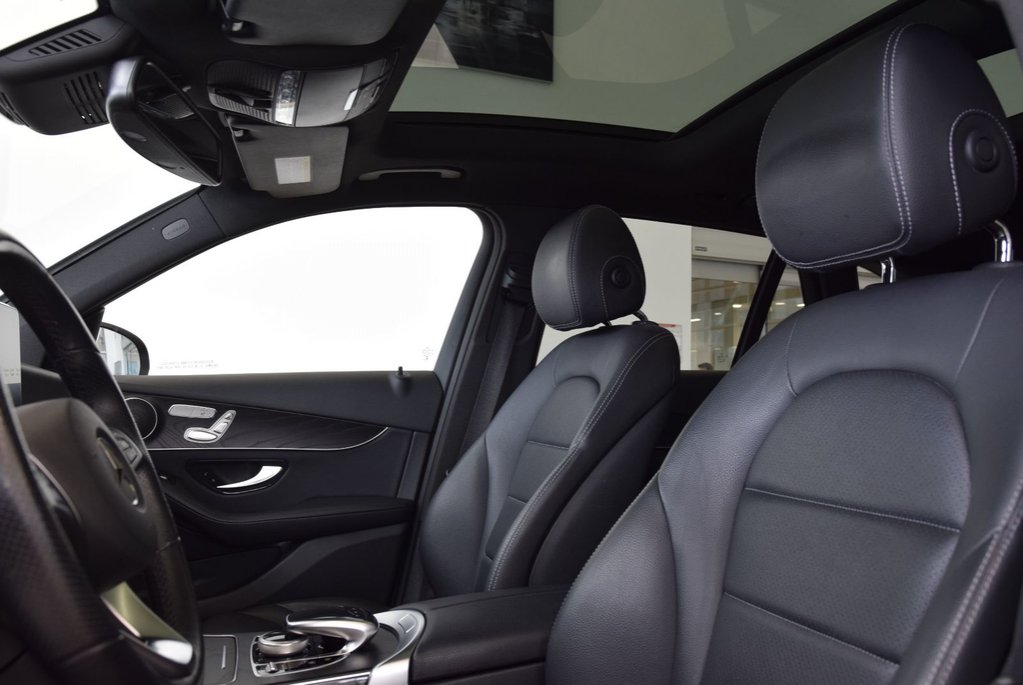 Mercedes-Benz GLC 300+NIGHT PACK+PREMIUM 2019 à Laval, Québec - 14 - w1024h768px