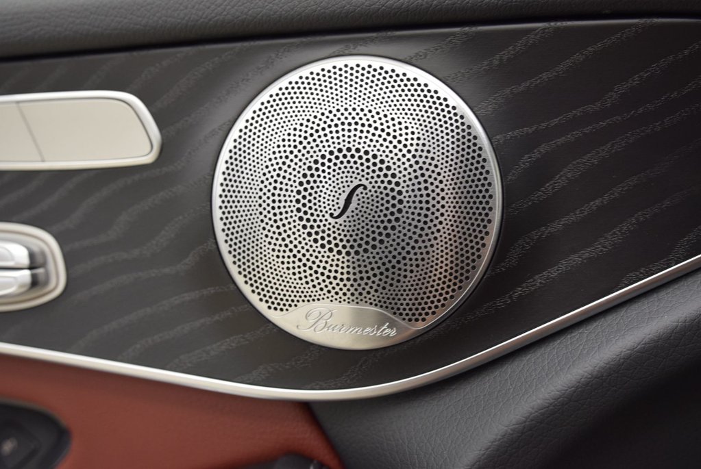2020 Mercedes-Benz GLC 300+NIGHT PACK+BURMESTER in Laval, Quebec - 10 - w1024h768px