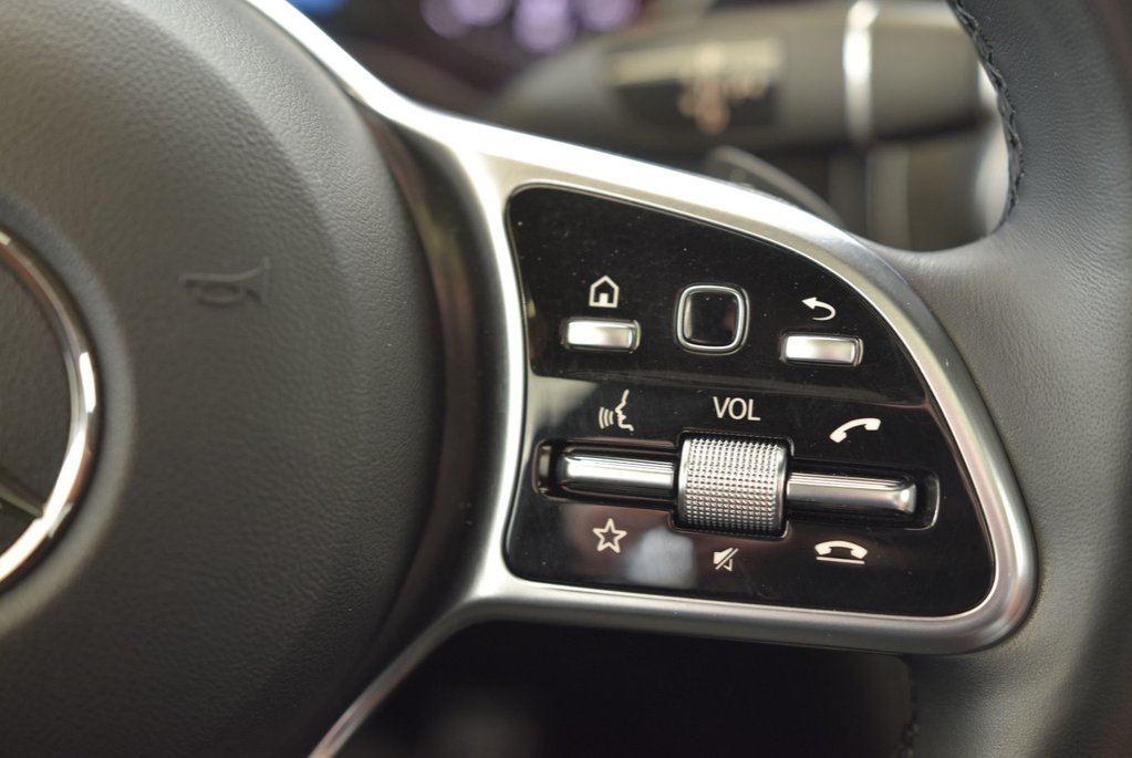 Mercedes-Benz GLC 300+NIGHT PACK+AMG PACK 2021 à Laval, Québec - 27 - w1024h768px