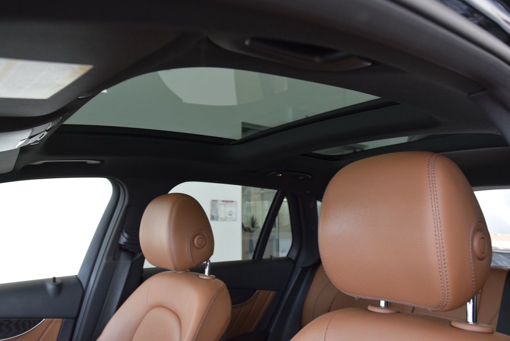 Mercedes-Benz GLC 300+NIGHT PACK+AMG PACK 2021 à Laval, Québec - 21 - w1024h768px