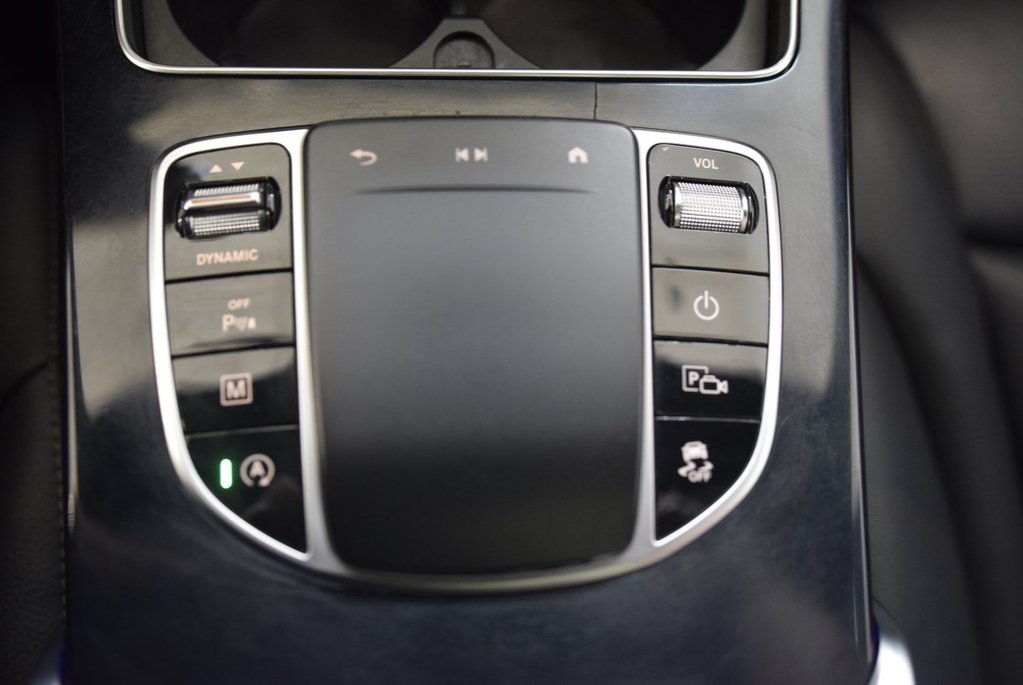 2021 Mercedes-Benz GLC 300+TOIT PANO+CUIR+LED in Laval, Quebec - 27 - w1024h768px