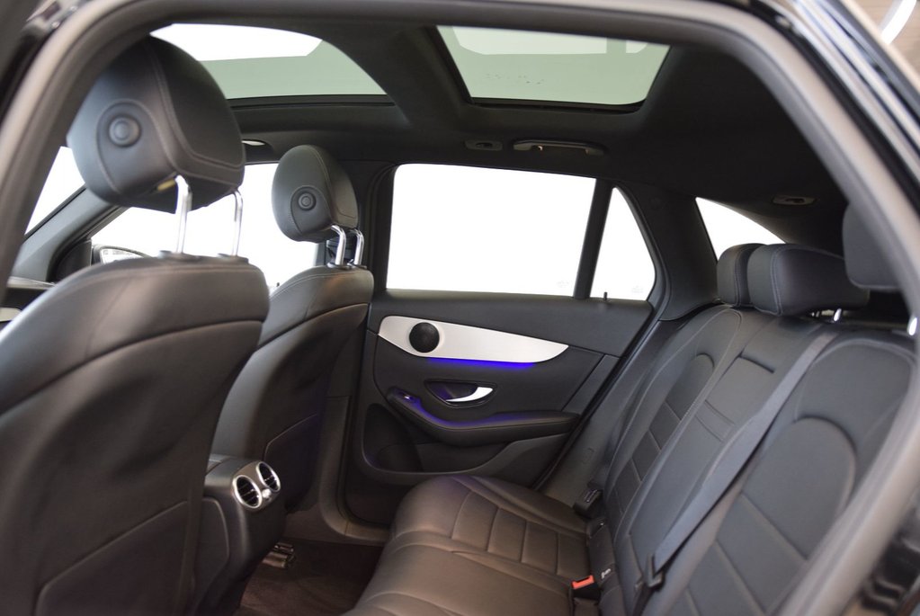 2021 Mercedes-Benz GLC 300+TOIT PANO+CUIR+LED in Laval, Quebec - 15 - w1024h768px