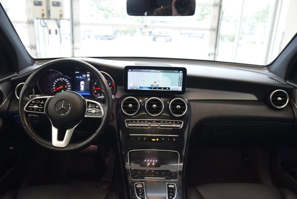 2021 Mercedes-Benz GLC 300+TOIT PANO+CUIR+LED in Laval, Quebec - 16 - w1024h768px