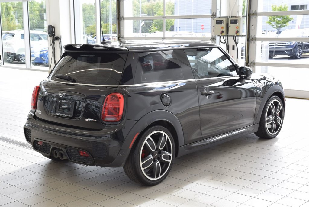 2020 MINI 3 Door John Cooper Works+CUIR+TOIT in Laval, Quebec - 12 - w1024h768px