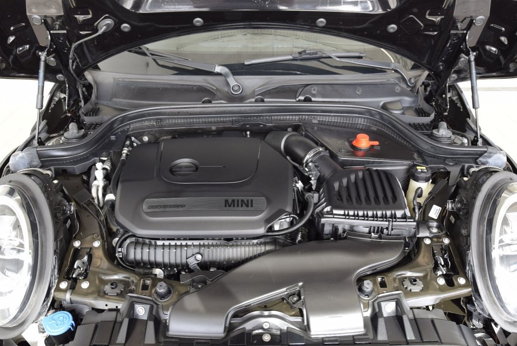 2020 MINI 3 Door John Cooper Works+CUIR+TOIT in Laval, Quebec - 16 - w1024h768px