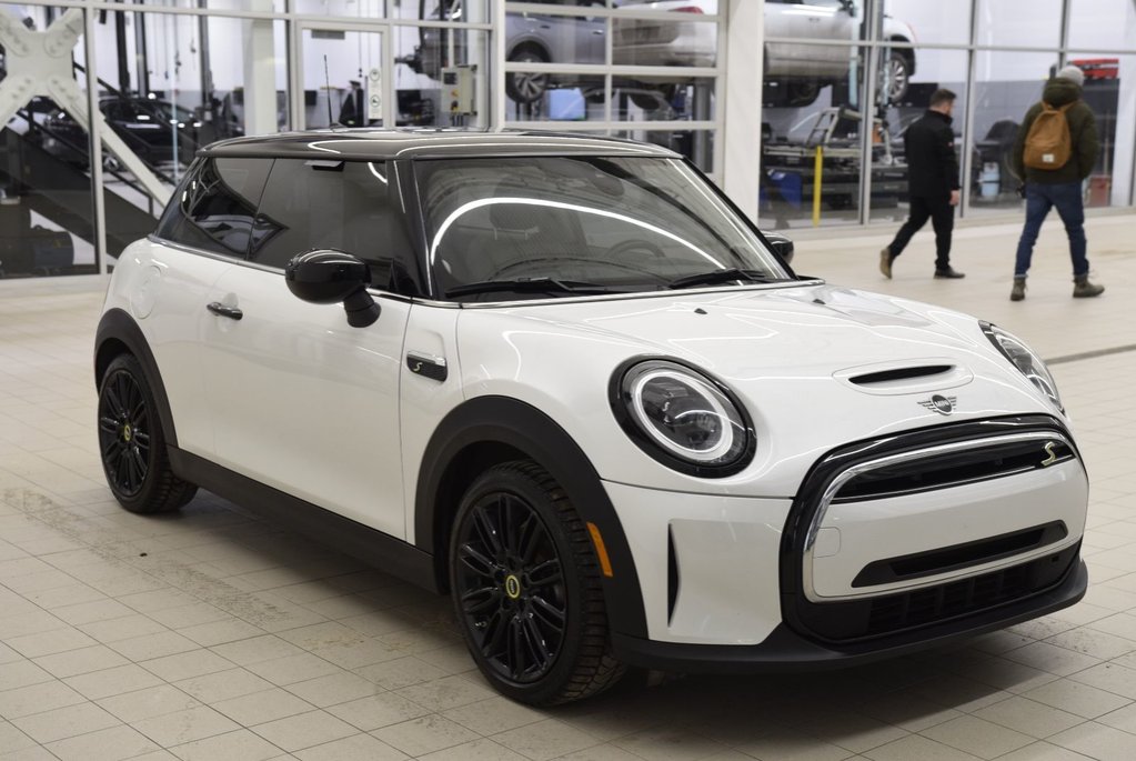2024 MINI 3 Door Cooper SE+PREMIER+HARMAN in Laval, Quebec - 11 - w1024h768px