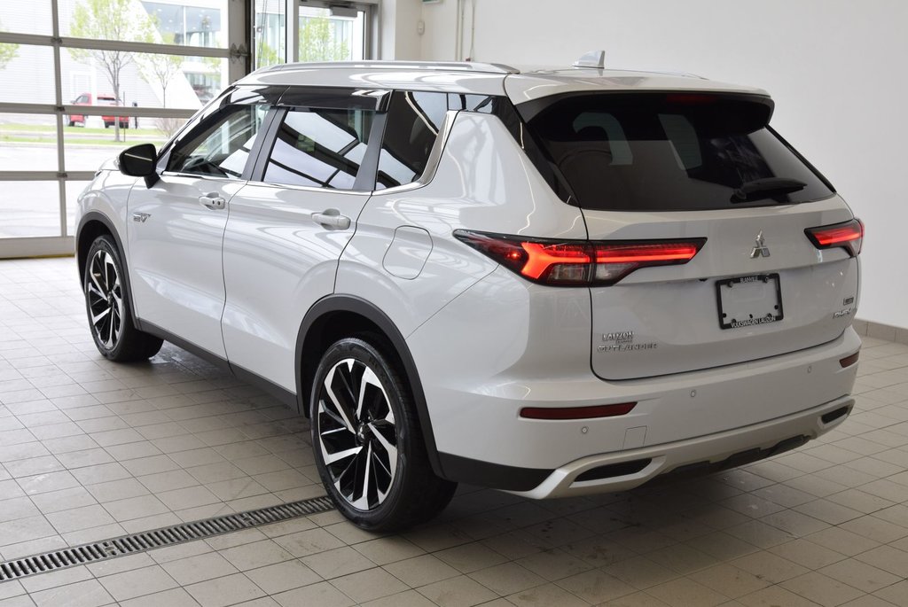 Mitsubishi OUTLANDER PHEV SEL+CUIR+TOIT PANO+AWD+WOW 2023 à Laval, Québec - 16 - w1024h768px