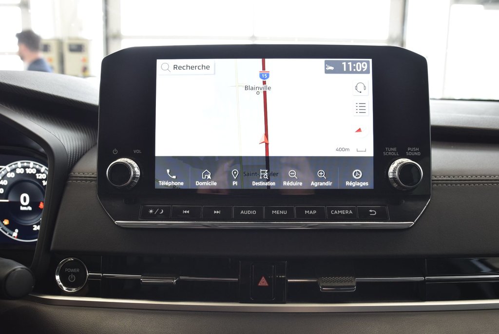 Mitsubishi OUTLANDER PHEV SEL+CUIR+TOIT PANO+AWD+WOW 2023 à Laval, Québec - 29 - w1024h768px
