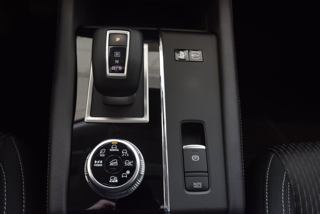 2024 Mitsubishi Outlander Plug-In Hybrid ES+PHEV+BAS KM+8 ROUES 8 PNEUS in Laval, Quebec - 31 - w1024h768px