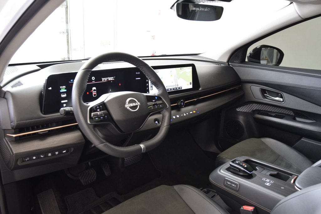 Nissan Ariya EVOLVE+TOIT+CUIR+NAV+LED 2024 à Laval, Québec - 8 - w1024h768px